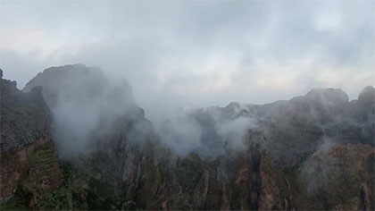 Highest Peaks of Madeira - Footpath Areeiro - Pico Ruivo